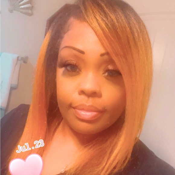 Meet your Posher, Chastity - Picture 1 of 4